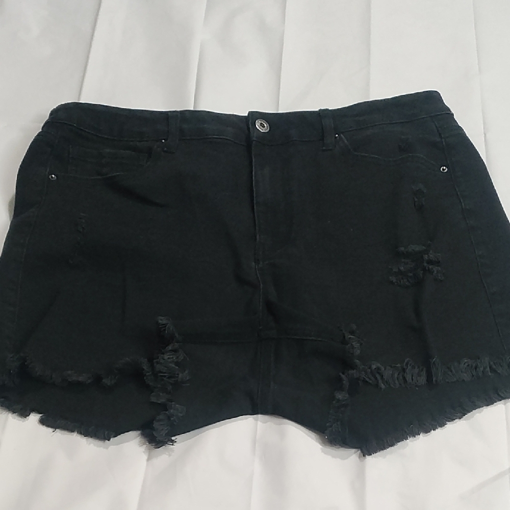 Wax Jean‎ Black Distressed Jean Shorts